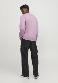 Jack & Jones JORVESTERBRO CREW NECK - Sweatshirt - pink nectar