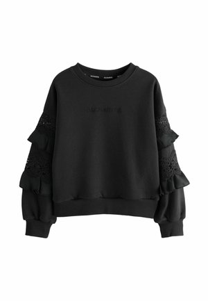 Schwarzer Sweatshirt mit langen, puffigen Ärmeln, die mit Rüschendetails und floraler Spitze verziert sind. Weicher Stoff, runder Halsausschnitt und gerippter Saum.