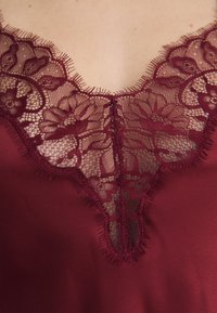 Hunkemöller VALERIE - Nightie - red