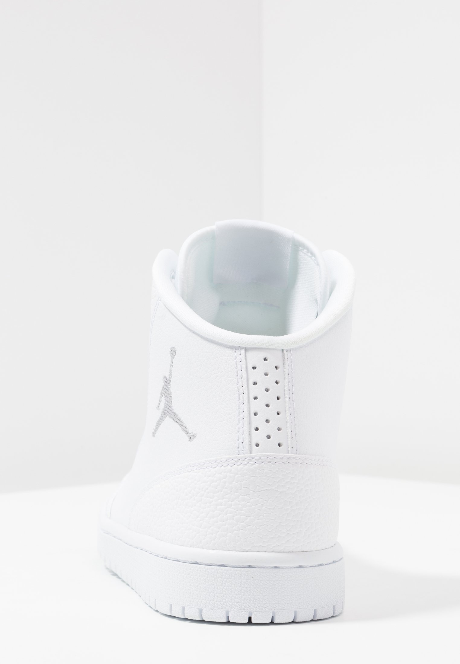 jordan executive blanche