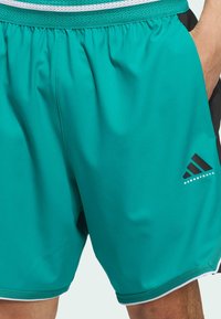 adidas Performance CRAZYLITE - Urheilushortsit - pure teal black