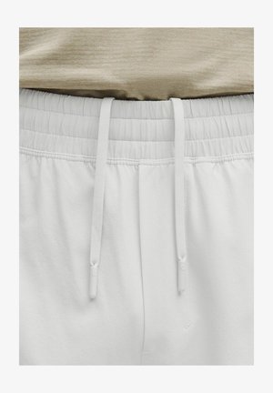lululemon, PACE BREAKER LINERLESS 18CM - Korte sportsbukser - vapor