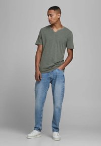 Jack & Jones JJESPLIT ciemnozielony
