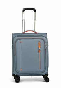 Valigia grigia rigida con manico telescopico, dettagli arancioni nelle cerniere e quattro ruote per la mobilità. Superficie testurizzata e design compatto.