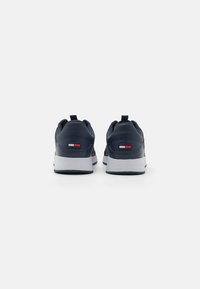Tommy Jeans FLEXI RUNNER - Matalavartiset tennarit - twilight navy