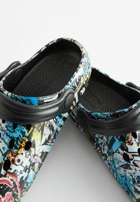 Next REGULAR FIT - Sandaler - graffiti