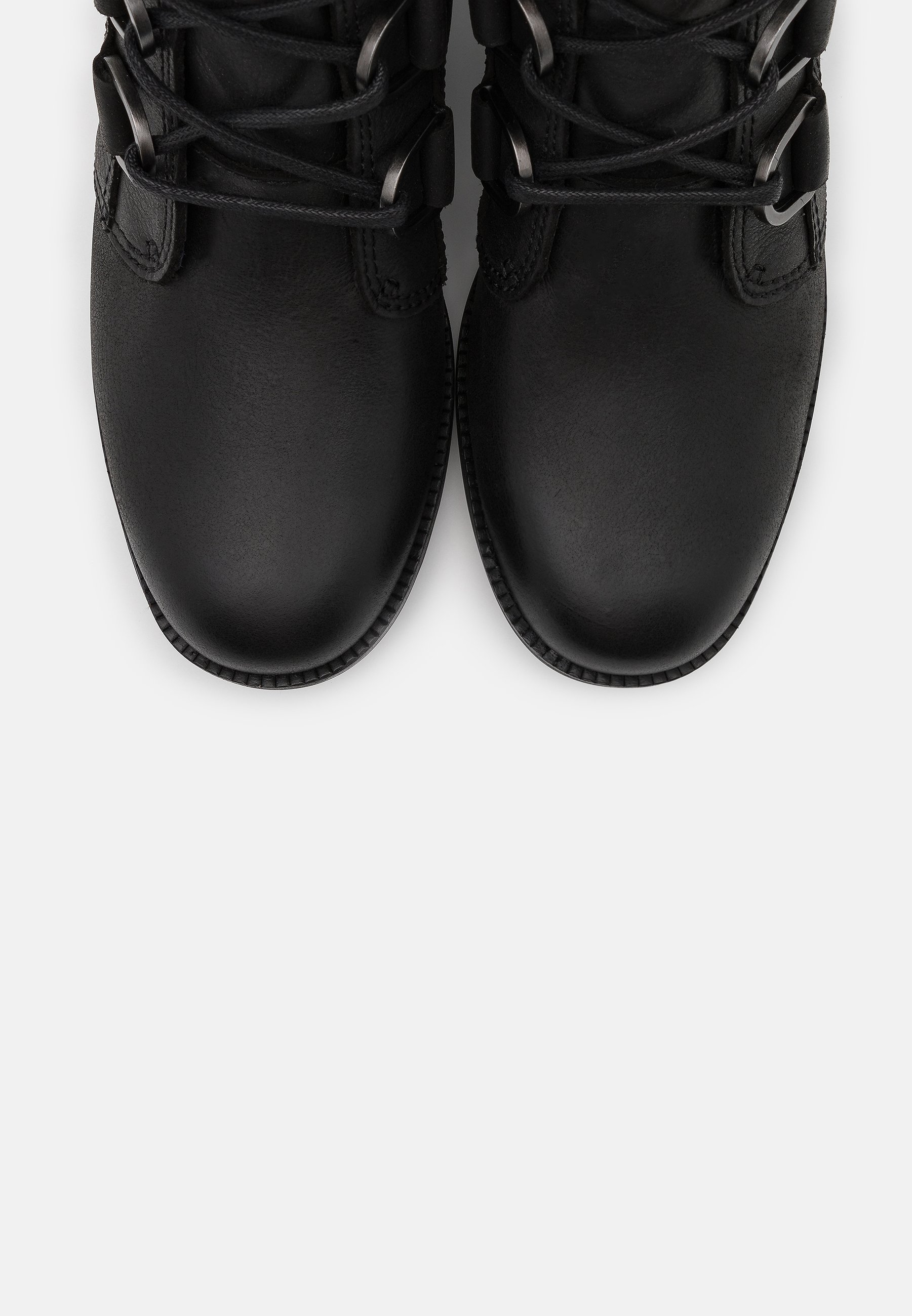 sorel cate lace up boot black