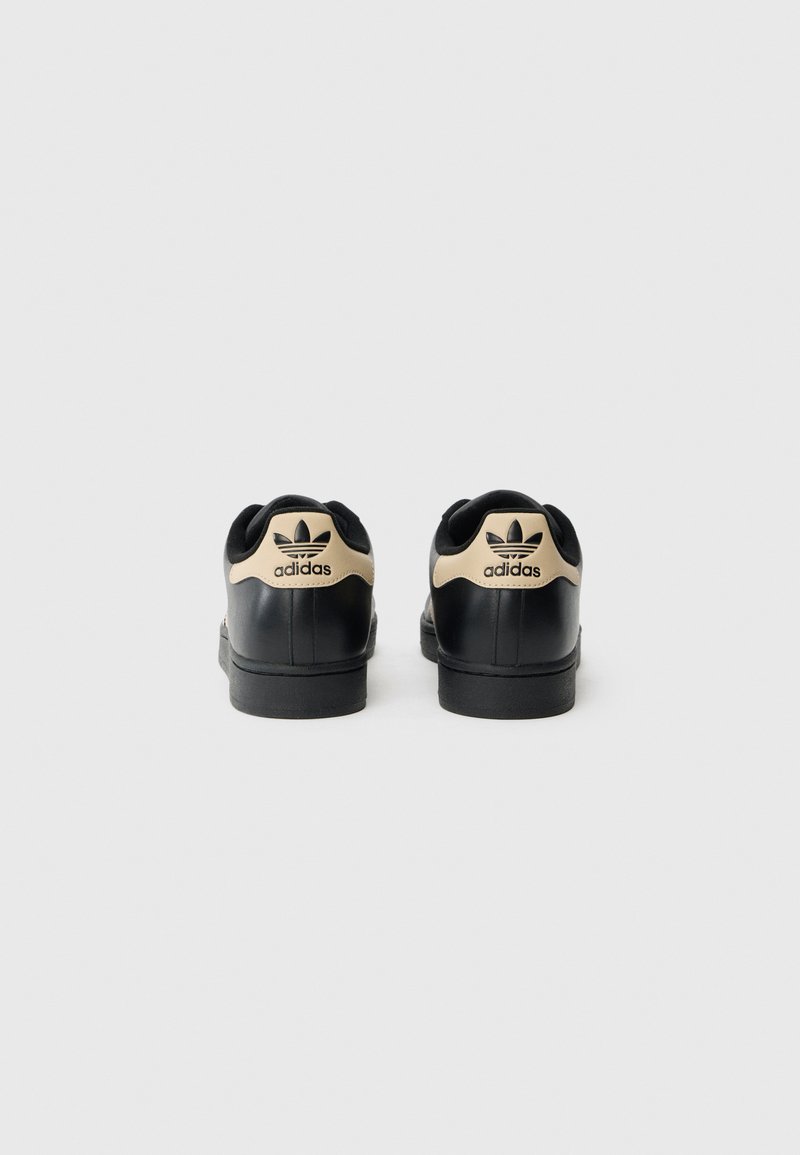adidas Originals SUPERSTAR II UNISEX - Trainers - core black/stone khaki/ black - Zalando