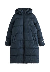 Cappotto imbottito navy con cappuccio, caratterizzato da un design trapuntato, due tasche anteriori e accenti riflettenti sulle maniche. Chiusura con zipper.