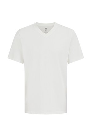 Maglietta bianca semplice a maniche corte con scollo a V, taglia media, esposta su uno sfondo bianco.