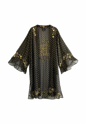 Čierny priehľadný kimono s zlatými vzormi hviezd a bodiek. Má široké rukávy a voľný strih. Text znie: "HVIEZDY VYCHÁDAJÚ PO PÁRTY."