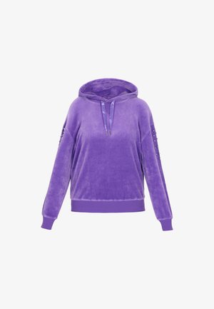 Lilla fløjl hoodie med snørelukning i huen, ribbet kant, og tekstureret detalje på ærmerne med små studs. Blødt, fyldigt materiale.