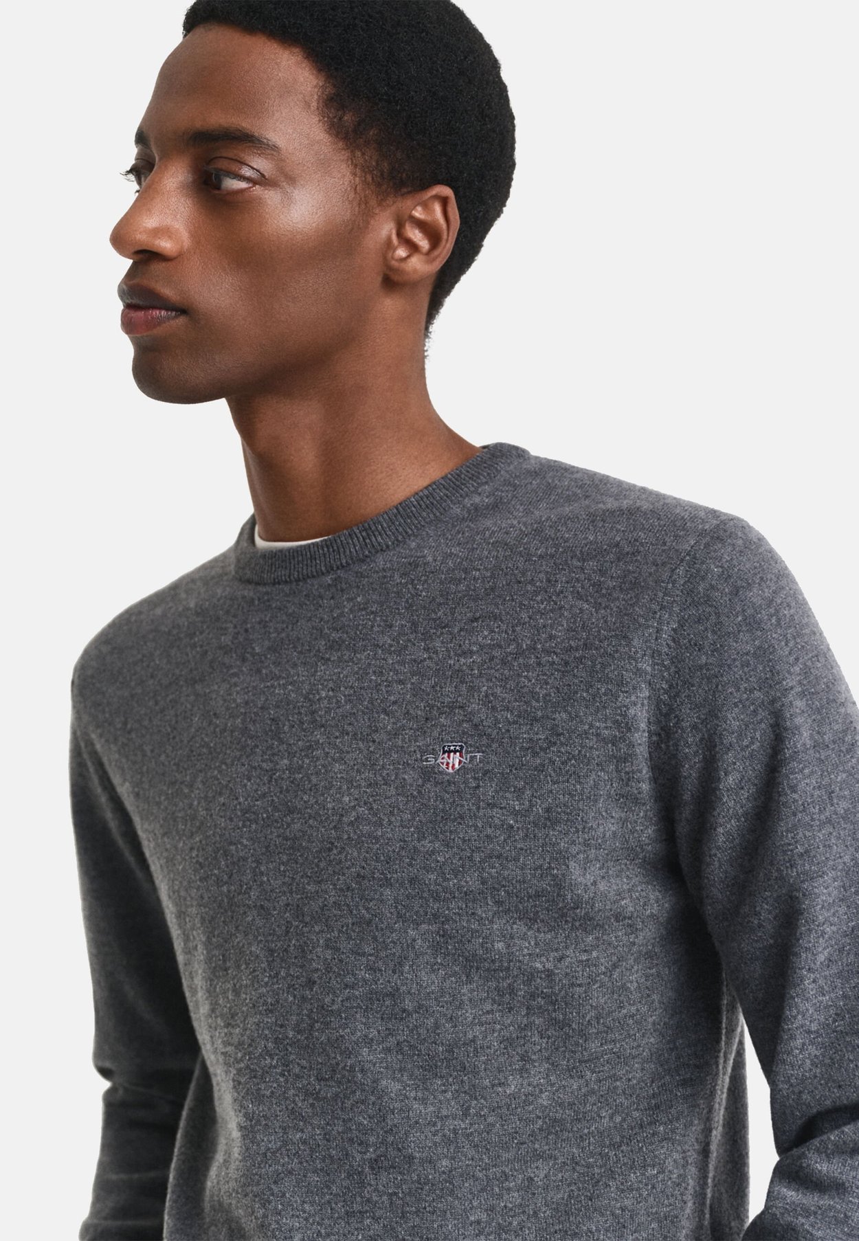 SUPERFINE CREW NECK