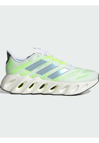adidas Performance SHIFT UNISEX mleczny