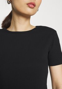 Even&Odd T-shirt basic - black