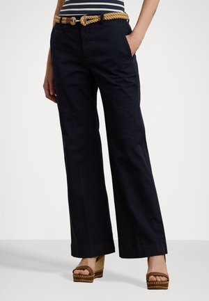 STRETCH COTTON CHINO FLARE TROUSER - Pantaloni chino - lauren navy