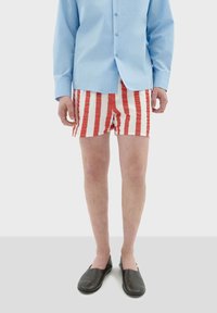 Thinking Mu Shorts - brick red