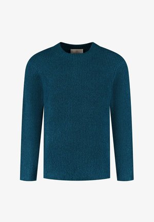 Türkisfarbener Strickpullover mit strukturiertem Muster, langen Ärmeln und Rundhalsausschnitt. Der Stoff wirkt weich und gemütlich mit lockerer Passform.
