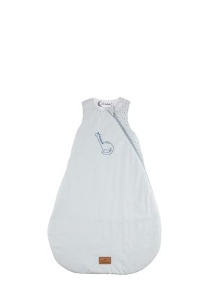 Helles blauer Schlafsack mit einem Giraffenstick, weichem Stoff, ärmellosem Design und einem seitlichen Reißverschluss. Verfügt über kleine blaue Punkte auf einer Seite.