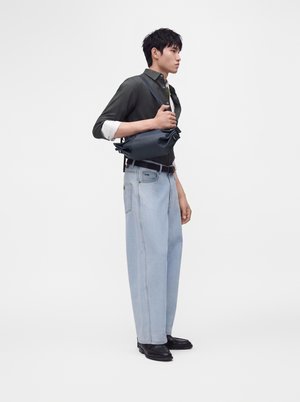 Bonastre, BON BON UNISEX - Τσάντα χειρός - blue