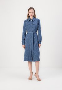 Cras SELENA DRESS - Denimové šaty - light blue