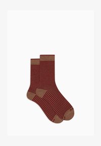 Non selezionato, noce amaranto