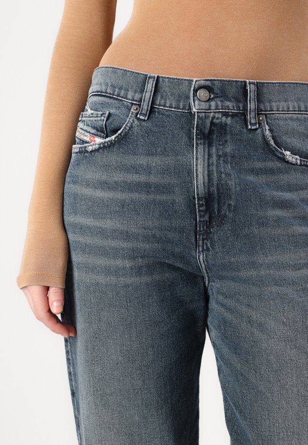 D AIR - Straight leg jeans - 013