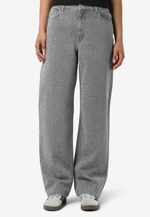 NMJANNEL - Löst sittande jeans - light grey denim