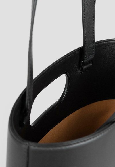 MCM VLM - Cabas - black