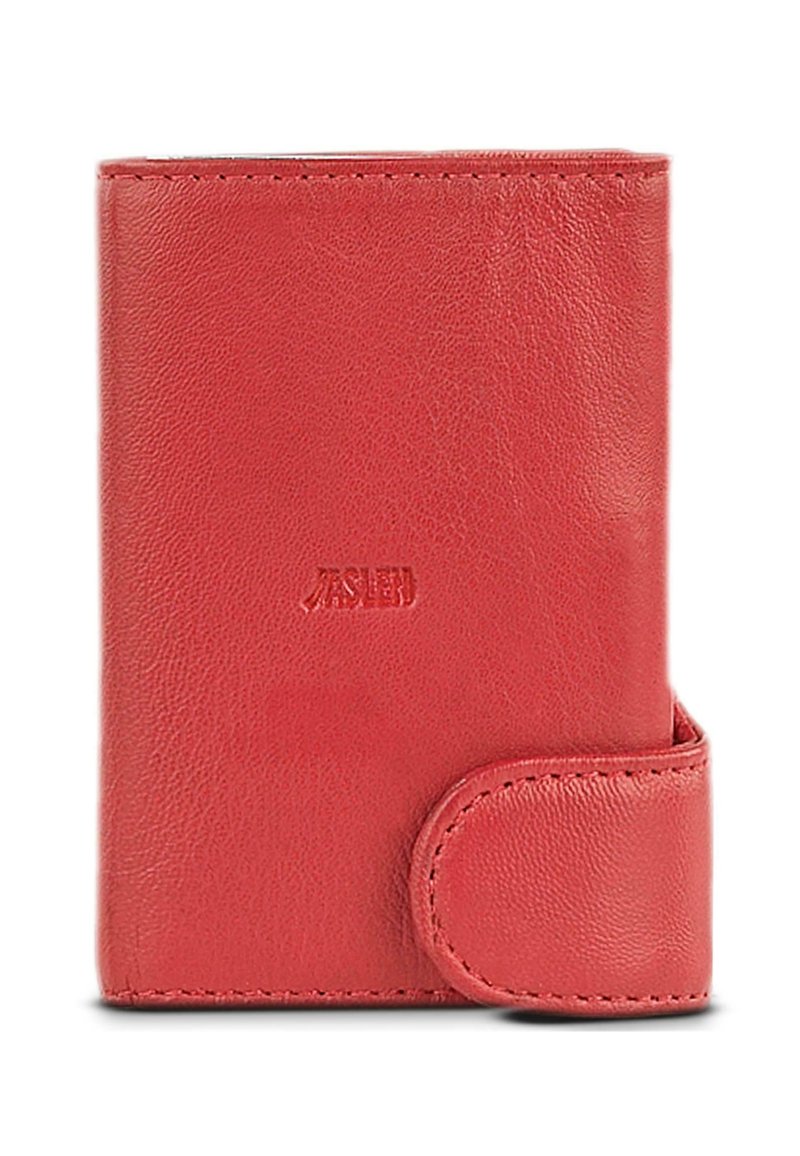 Cartera de cuero roja con textura suave, cierre de botón a presión, logotipo en relieve y diseño compacto. Sin patrones visibles ni accesorios adicionales.