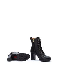 Pikolinos CONNELLY - Bottines à plateau - black