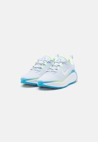 Nike Performance INFINITY FLOW UNISEX - Scarpe da corsa su strada - football grey/white/barely volt/photo blue