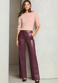 Lipsy REGULAR FIT BLEND SCALLOPED NECK - Strickpullover - pink