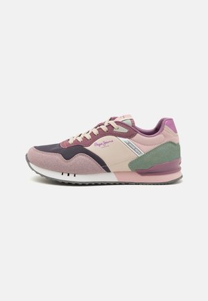 Pepe Jeans, Sneakersy niskie