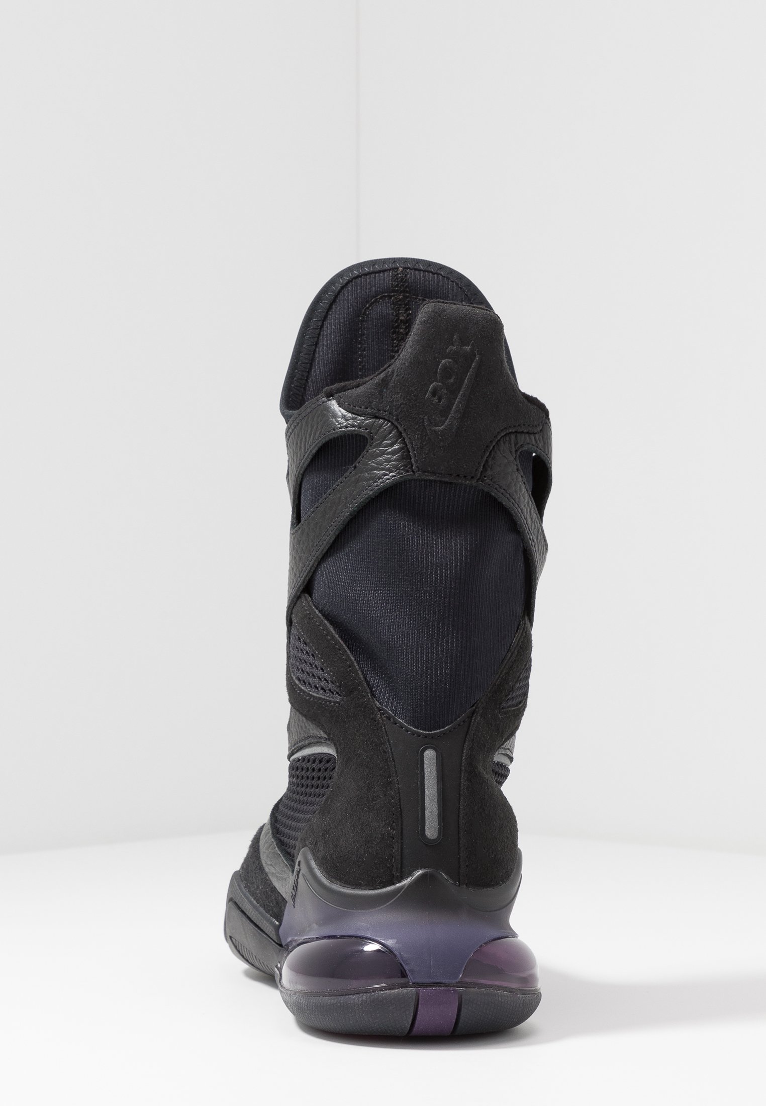 nike performance air max box