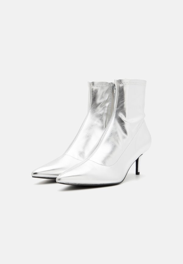 Classic ankle boots - silver3