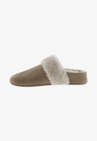 Seleccionado, beige