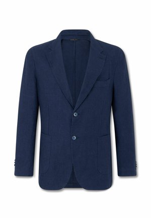 Marineblauer Herrenblazer mit zwei Knöpfen, Revers mit Kerb, Brusttasche und zwei aufgesetzten Fronttaschen, vor weißem Hintergrund dargestellt.