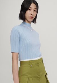 Maje MAUDE - T-shirts basic - blue clair