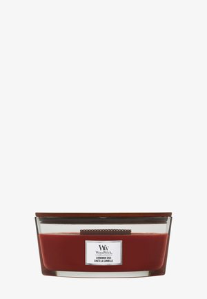 Bougie parfumée WoodWick Cinnamon Chai dans un pot en verre rectangulaire avec couvercle en bois et mèche en bois.