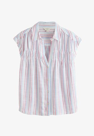 Fehér ujjatlan blúz piros és kék függőleges csíkokkal, gombos elülső résszel és hegyes gallérral.