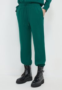 Calliope Jogginghose - verde
