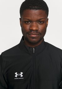 Under Armour CHALLENGER - Träningsset - black