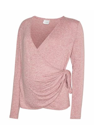 Mehko rožnato poročno dolgo majico z dolgimi rokavi in zavojem na strani ter V-izrezom, zasnovano za udobje in slog.