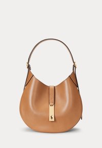 Borsa a mano in pelle liscia color cuoio con tracolla singola, forma curva e chiusura dorata con piccolo logo di cavallo su sfondo chiaro uniforme.
