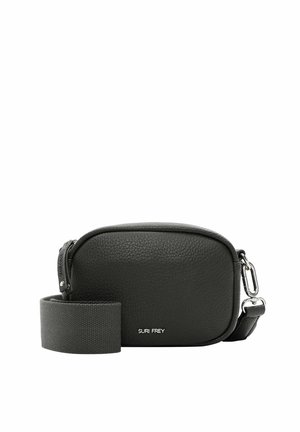 Borsa a tracolla nera in pelle con finitura testurizzata, forma arrotondata, dettagli in metallo argentato e tracolla rimovibile e regolabile. Marchio visibile sul davanti.