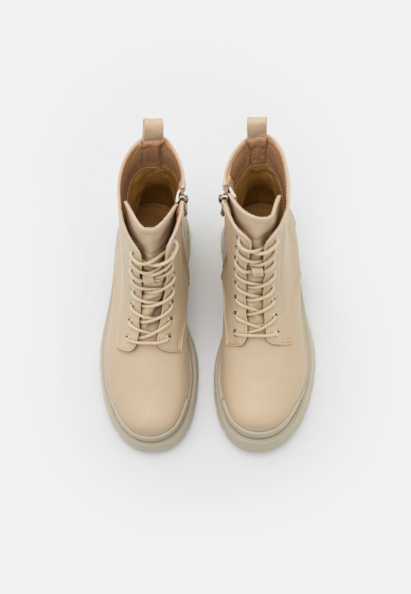 Damen Sneaker | RAID Wide Fit STIFLE Schnürstiefelette ecru/offwhite - WW63752 Damen Sneaker | RAID Wide Fit STIFLE Schnürstiefelette ecru/offwhite - WW63752