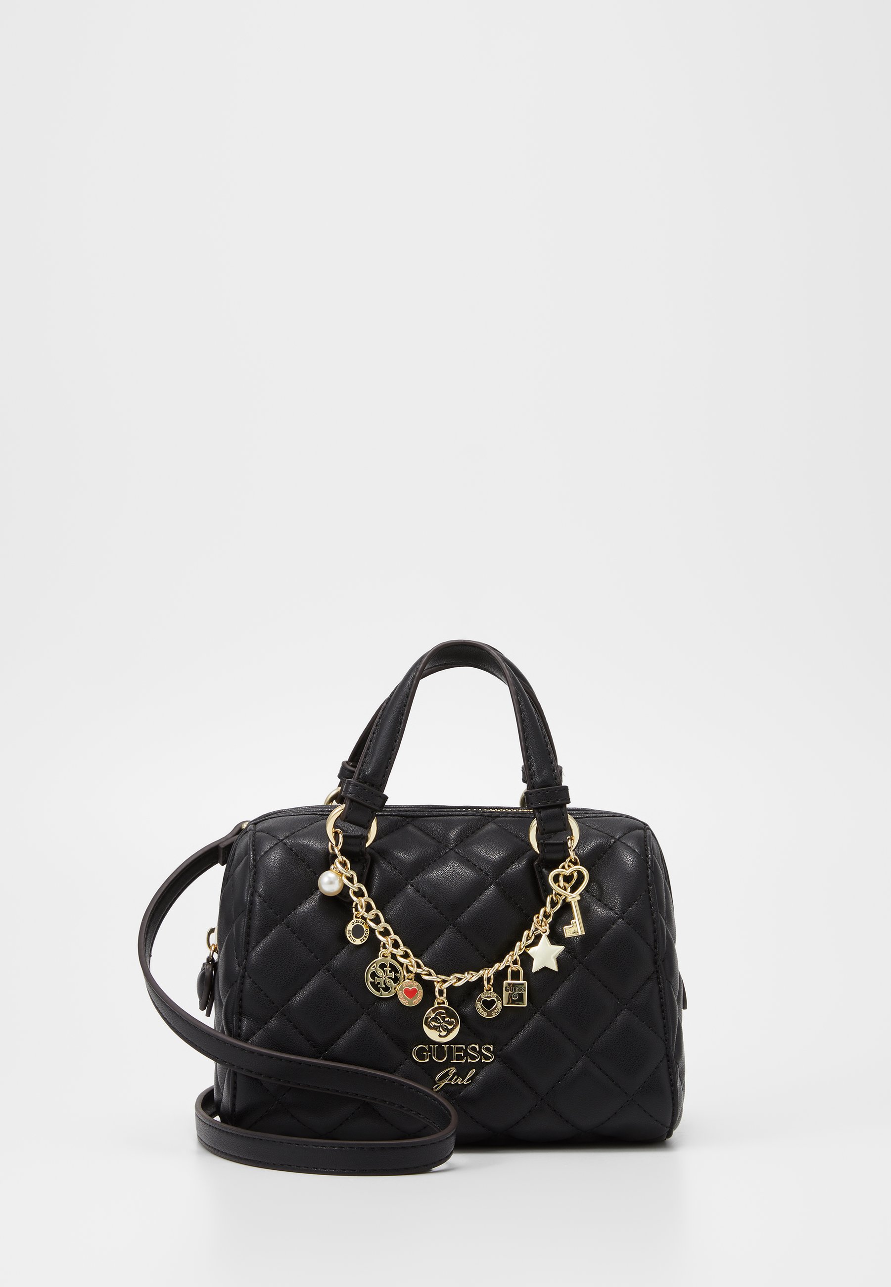 Guess STACIE MINI BOX Axelremsväska blacksvart Zalando.se Guess STACIE SMALL Ryggsäck blacksvart Zalando.se