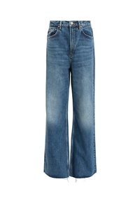 Vaqueros anchos de color azul claro con cintura alta, fabricados en denim, que cuentan con cinco bolsillos y un dobladillo sin terminar.