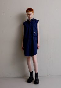 EDITHMARCEL SLEEVELES CHAMISIER - Robe chemise - blue
